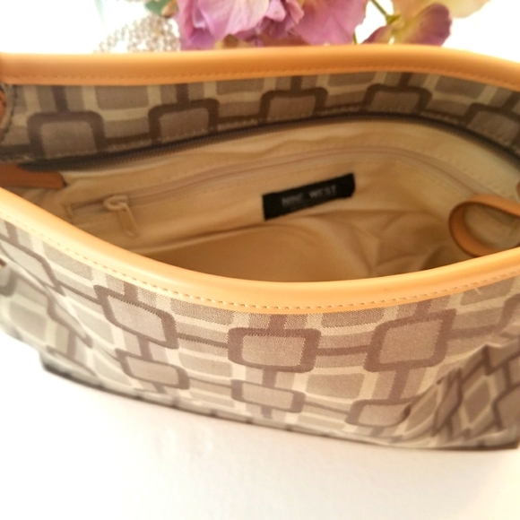 Nine West Midsize Handbag - Picture 3 of 5